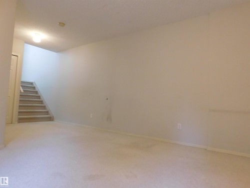26 1295 Carter Crest Road, Edmonton, AB - Indoor Photo Showing Other Room