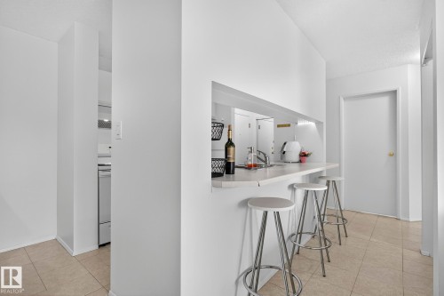 414 4220 139 Avenue, Edmonton, AB - Indoor Photo Showing Other Room