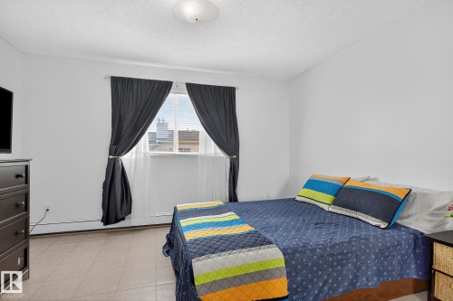 414 4220 139 Avenue, Edmonton, AB - Indoor Photo Showing Bedroom