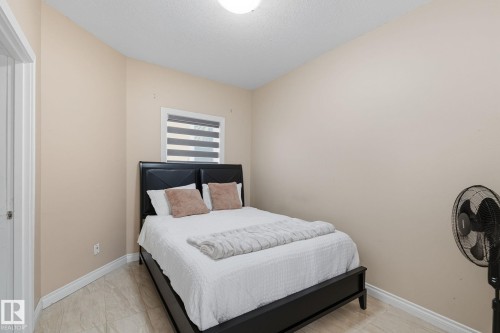 6026 164A Avenue, Edmonton, AB - Indoor Photo Showing Bedroom