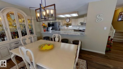 47 1130 Falconer Road, Edmonton, AB - Indoor Photo Showing Dining Room