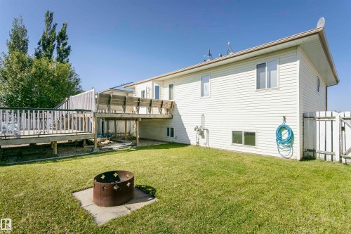 Rear view of property with a deck - 8 Lafond Drive, Tofield, AB - Outdoor