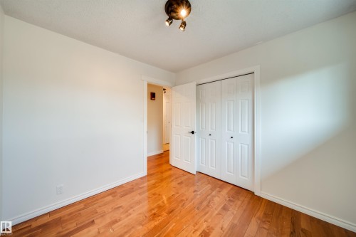 18851 99A Avenue Nw, Edmonton, AB - Indoor Photo Showing Other Room