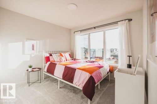 17326 98A Street, Edmonton, AB - Indoor Photo Showing Bedroom
