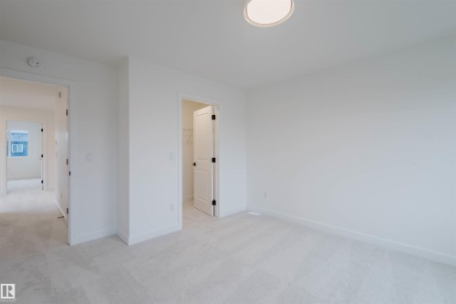 7 Cobblestone Gate, Spruce Grove, AB - Indoor Photo Showing Other Room