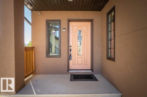 Entrance to property featuring stucco siding - 6221 167A Avenue, Edmonton, AB - Outdoor With Exterior