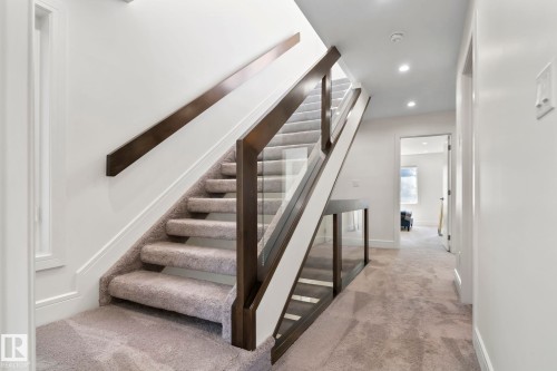 14041 101A Avenue, Edmonton, AB - Indoor Photo Showing Other Room