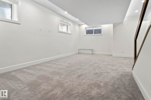 14041 101A Avenue, Edmonton, AB - Indoor Photo Showing Other Room