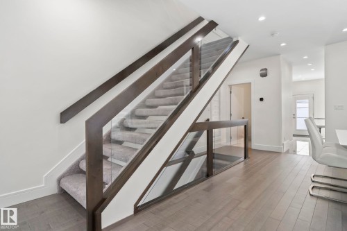 14041 101A Avenue, Edmonton, AB - Indoor Photo Showing Other Room