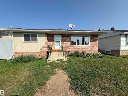 4810 48 Avenue  St. Paul Town, AB T0A 3A3