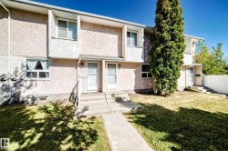 53 LAKEWOOD Village  Edmonton, AB T6K 2B3