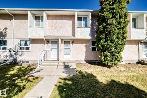 53 Lakewood Village, Edmonton, AB - Outdoor