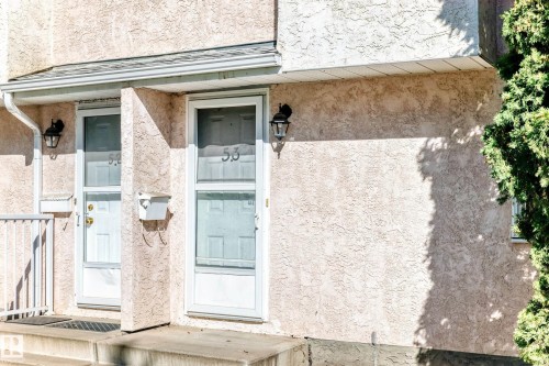 53 Lakewood Village, Edmonton, AB - Outdoor
