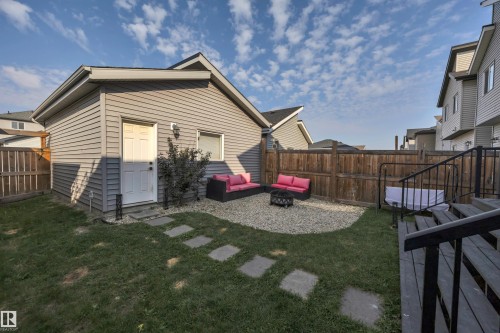 804 Berg Loop, Leduc, AB - Outdoor