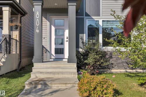 804 Berg Loop, Leduc, AB - Outdoor