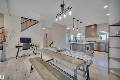 804 Berg Loop, Leduc, AB - Indoor