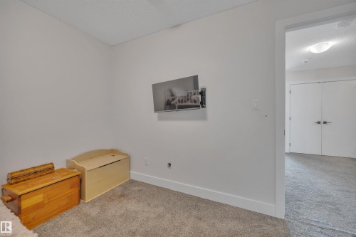 804 Berg Loop, Leduc, AB - Indoor Photo Showing Other Room