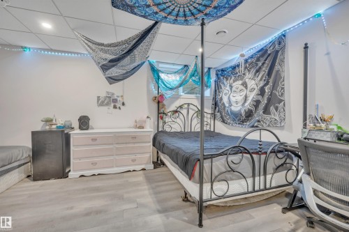 804 Berg Loop, Leduc, AB - Indoor Photo Showing Bedroom