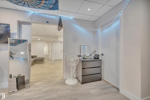 804 Berg Loop, Leduc, AB - Indoor Photo Showing Other Room