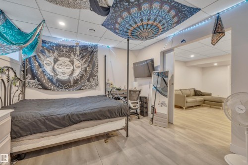 804 Berg Loop, Leduc, AB - Indoor Photo Showing Bedroom