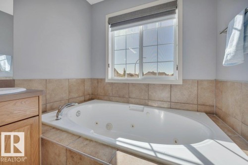 128 Southfork Drive, Leduc, AB - Indoor Photo Showing Bathroom