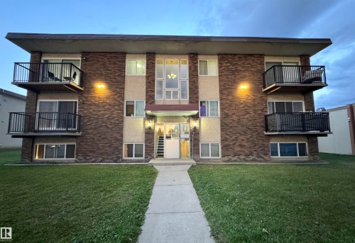 303 12921 127 Street, Edmonton, AB - Outdoor