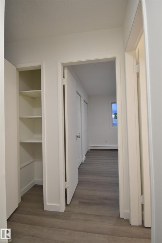 303 12921 127 Street, Edmonton, AB - Indoor Photo Showing Other Room