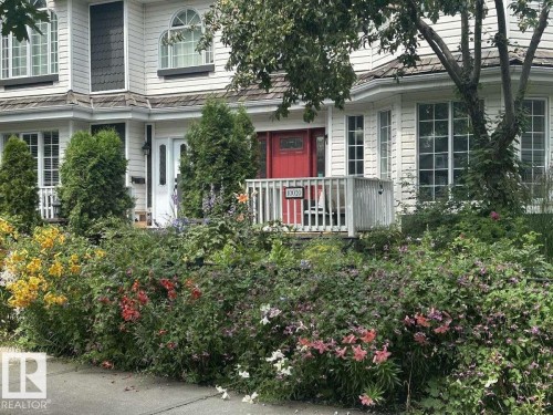 10020 97 Avenue, Edmonton, AB - Outdoor