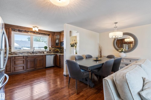 12803 47 Street, Edmonton, AB - Indoor Photo Showing Dining Room