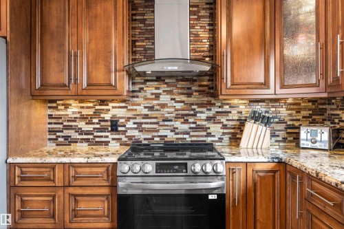 12803 47 Street, Edmonton, AB - Indoor Photo Showing Kitchen