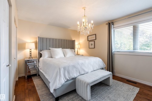 12803 47 Street, Edmonton, AB - Indoor Photo Showing Bedroom