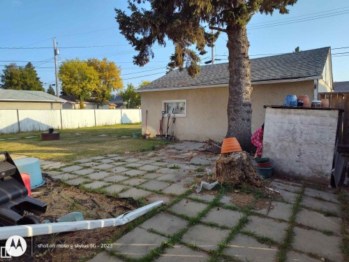 16165 109 Avenue Nw, Edmonton, AB - Outdoor