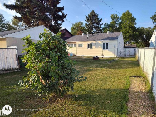 16165 109 Avenue Nw, Edmonton, AB - Outdoor