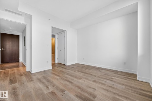 306 2606 109 Street, Edmonton, AB - Indoor Photo Showing Other Room