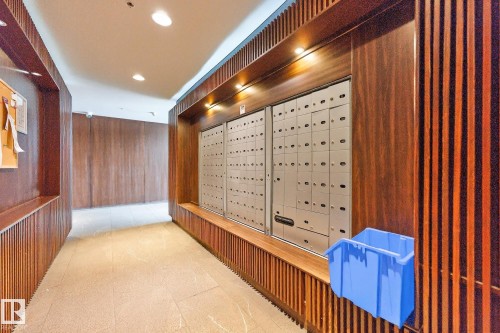 306 2606 109 Street, Edmonton, AB - Indoor Photo Showing Other Room