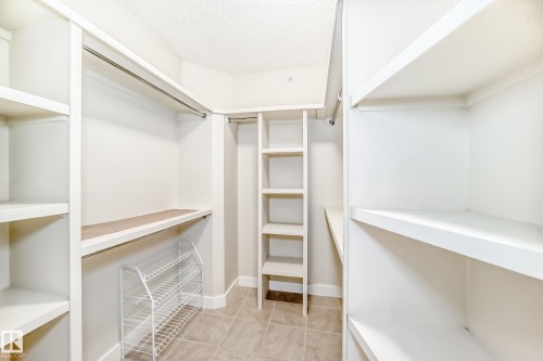 404 10028 119 Street, Edmonton, AB - Indoor With Storage
