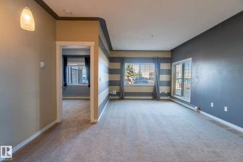 118 16807 100 Avenue, Edmonton, AB - Indoor Photo Showing Other Room