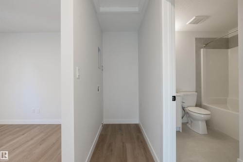 9540 148 Street, Edmonton, AB - Indoor Photo Showing Bathroom