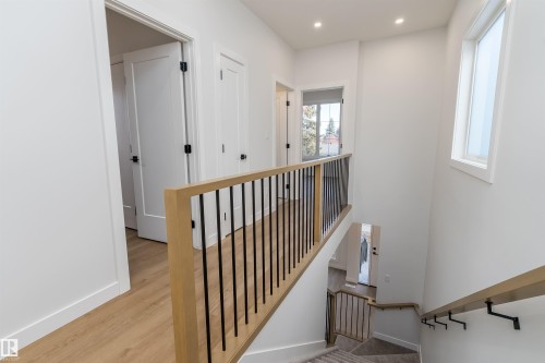 9540 148 Street, Edmonton, AB - Indoor Photo Showing Other Room
