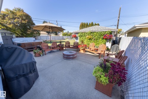 7512 129A Avenue Nw, Edmonton, AB - Outdoor With Deck Patio Veranda