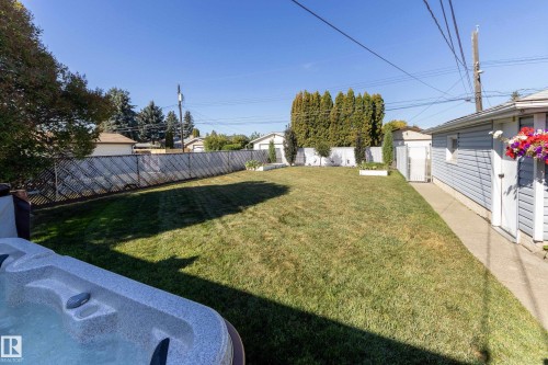 7512 129A Avenue Nw, Edmonton, AB - Outdoor