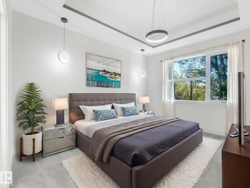 10963 129 Street, Edmonton, AB - Indoor Photo Showing Bedroom