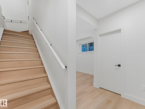 10963 129 Street, Edmonton, AB - Indoor Photo Showing Other Room