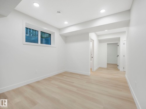 10963 129 Street, Edmonton, AB - Indoor Photo Showing Other Room