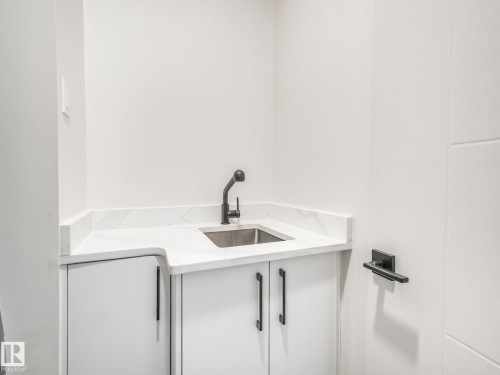 10963 129 Street, Edmonton, AB - Indoor