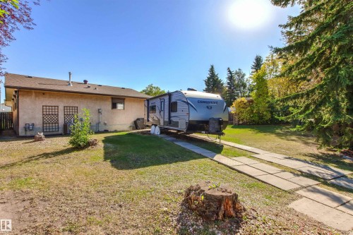 1704 39 Street, Edmonton, AB - Outdoor