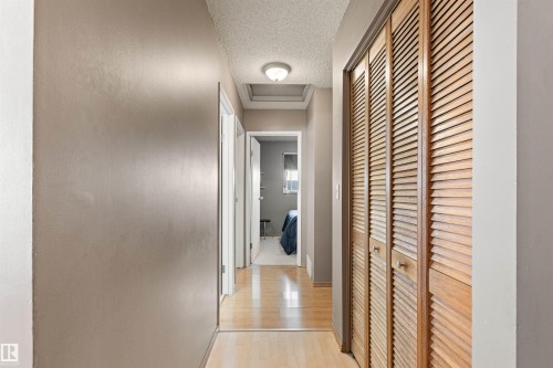 1704 39 Street, Edmonton, AB - Indoor Photo Showing Other Room