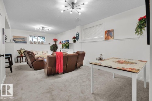 7608 15 Avenue, Edmonton, AB - Indoor