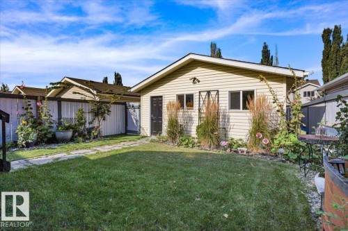 7608 15 Avenue, Edmonton, AB - Outdoor