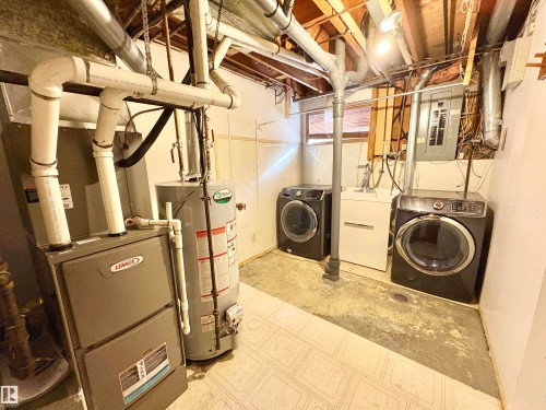12231 44 Street Nw, Edmonton, AB - Indoor Photo Showing Laundry Room